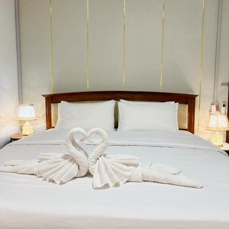Service Apartment ห้อง102 ใจกลางเมืองใกล้แหล่งท่องเที่ยว Lampang Exteriör bild